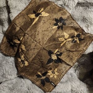 Vintage Donna Karan New York (DKNY) Scarf